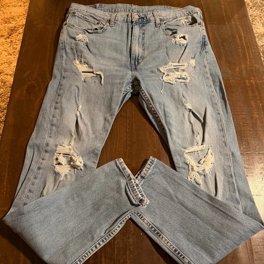 Levi Light Blue Distressed Denim Jeans 38x32